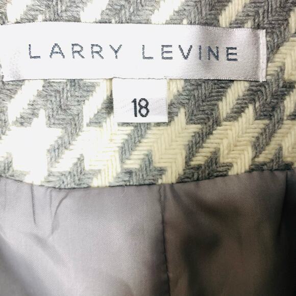 Larry Levine Grey & White Houndstooth Double-Breasted A-Line Coat Size 18 - Picture 4 of 5